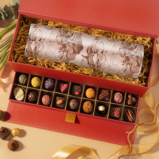 Шоколадные подарки на Новый Год 2021, Набор шоколадных конфет ручной работы, 27 шт с тубой для подарочной бутылки (жесткая, бордо, 2 яруса) арт. Т2664